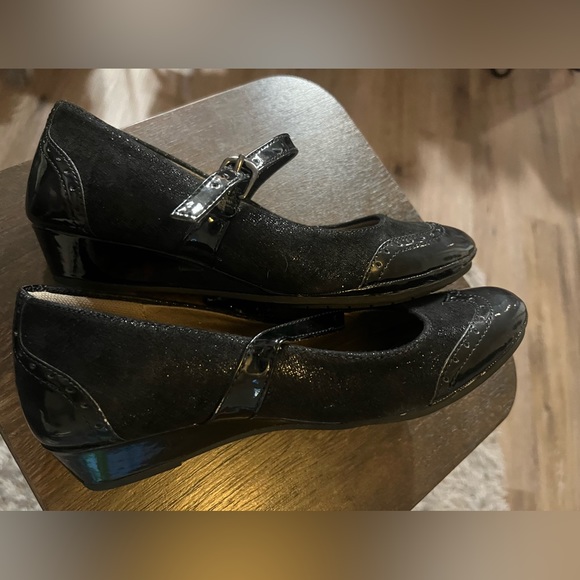 Comfortiva black Mary Jane in Amherst - Picture 4 of 6